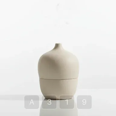 A319-02 Atelier Emerald Ceramic Diffuser - View 1