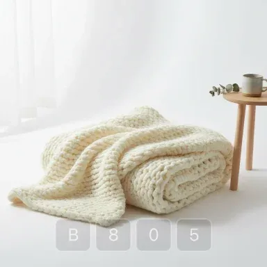 B805-02 Atelier Prime Cotton Blanket - View 1